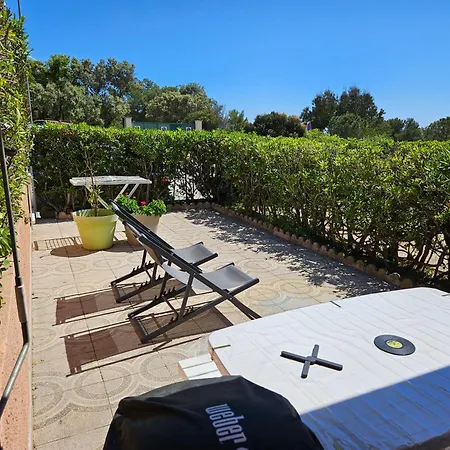 Presqu'ile De Giens, Maison Rdc Avec Acces Et Jardin Prives Sans Vis-a-vis, Piscine, Plages A 2 Min A Pieds * Hyères