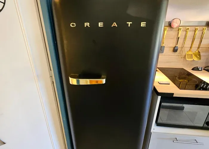 Presqu'ile De Giens, Maison Rdc Avec Acces Et Jardin Prives Sans Vis-a-vis, Piscine, Plages A 2 Min A Pieds * Hyères