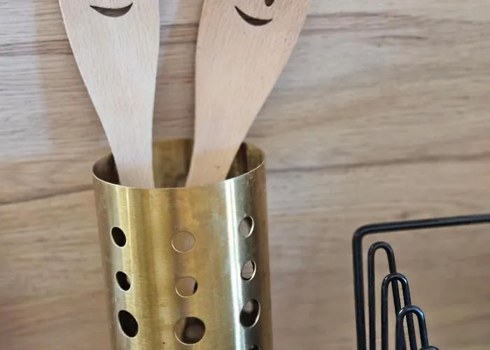 Presqu'ile De Giens, Maison Rdc Avec Acces Et Jardin Prives Sans Vis-a-vis, Piscine, Plages A 2 Min A Pieds Lejlighed