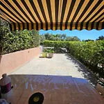 Presqu'ile De Giens, Maison Rdc Avec Acces Et Jardin Prives Sans Vis-a-vis, Piscine, Plages A 2 Min A Pieds * Йер