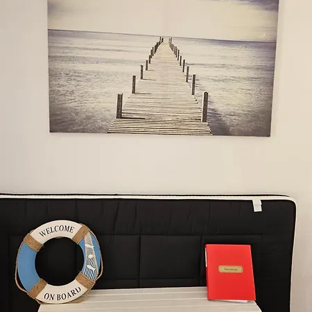 Presqu'ile De Giens, Maison Rdc Avec Acces Et Jardin Prives Sans Vis-a-vis, Piscine, Plages A 2 Min A Pieds Апартаменты Йер