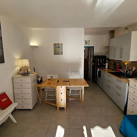 Presqu'ile De Giens, Maison Rdc Avec Acces Et Jardin Prives Sans Vis-a-vis, Piscine, Plages A 2 Min A Pieds * Hyères