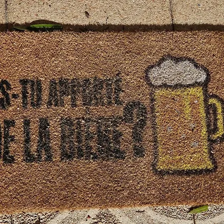 Presqu'ile De Giens, Maison Rdc Avec Acces Et Jardin Prives Sans Vis-a-vis, Piscine, Plages A 2 Min A Pieds Апартаменты Йер